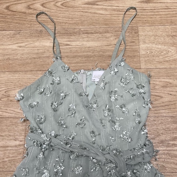 🥒 Selfie Leslie Florence Avenue Ruffle Wrap Mini Party Dress Sage Olive Green XS - Picture 5 of 11